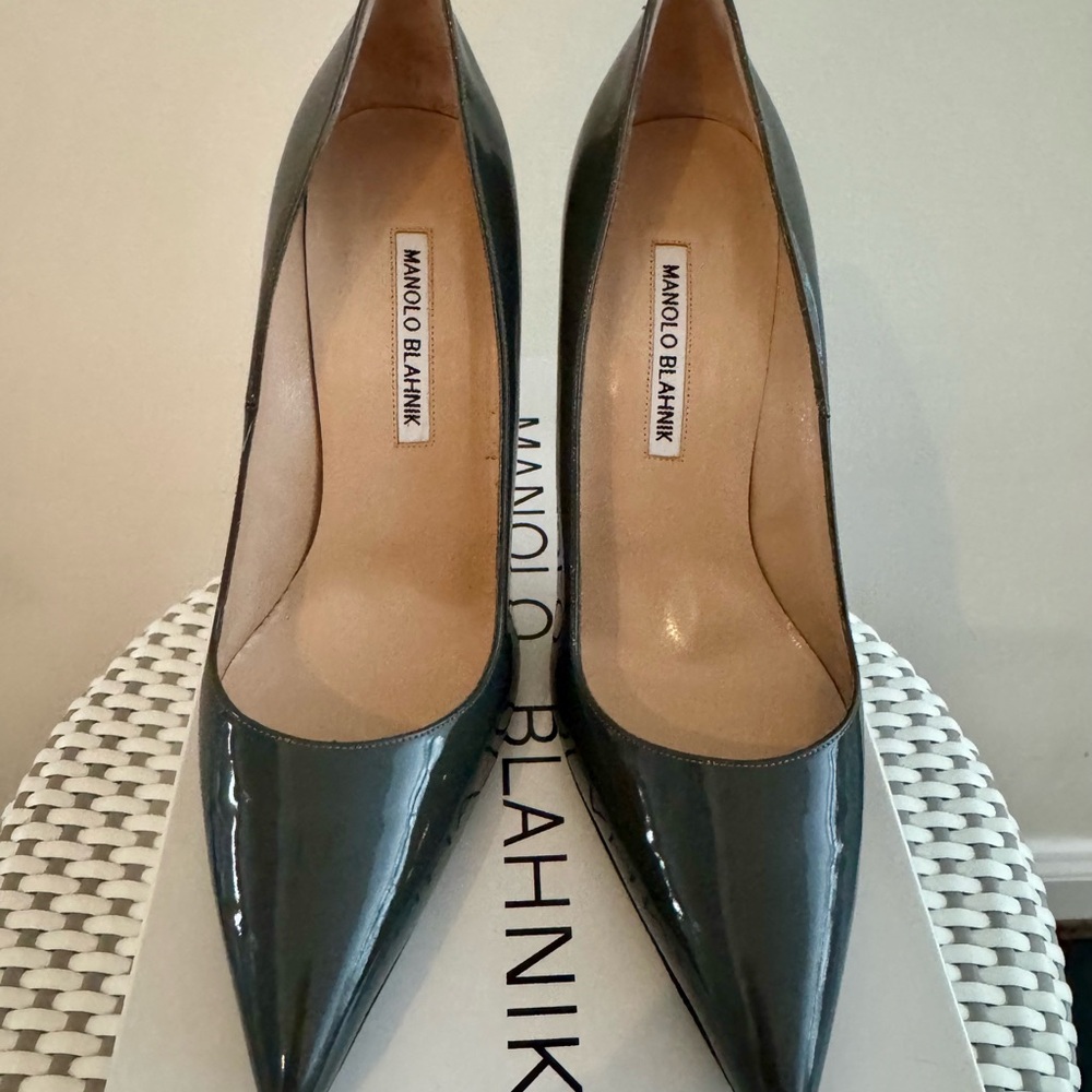 Manolo Blahnik Gray Patent Pumps